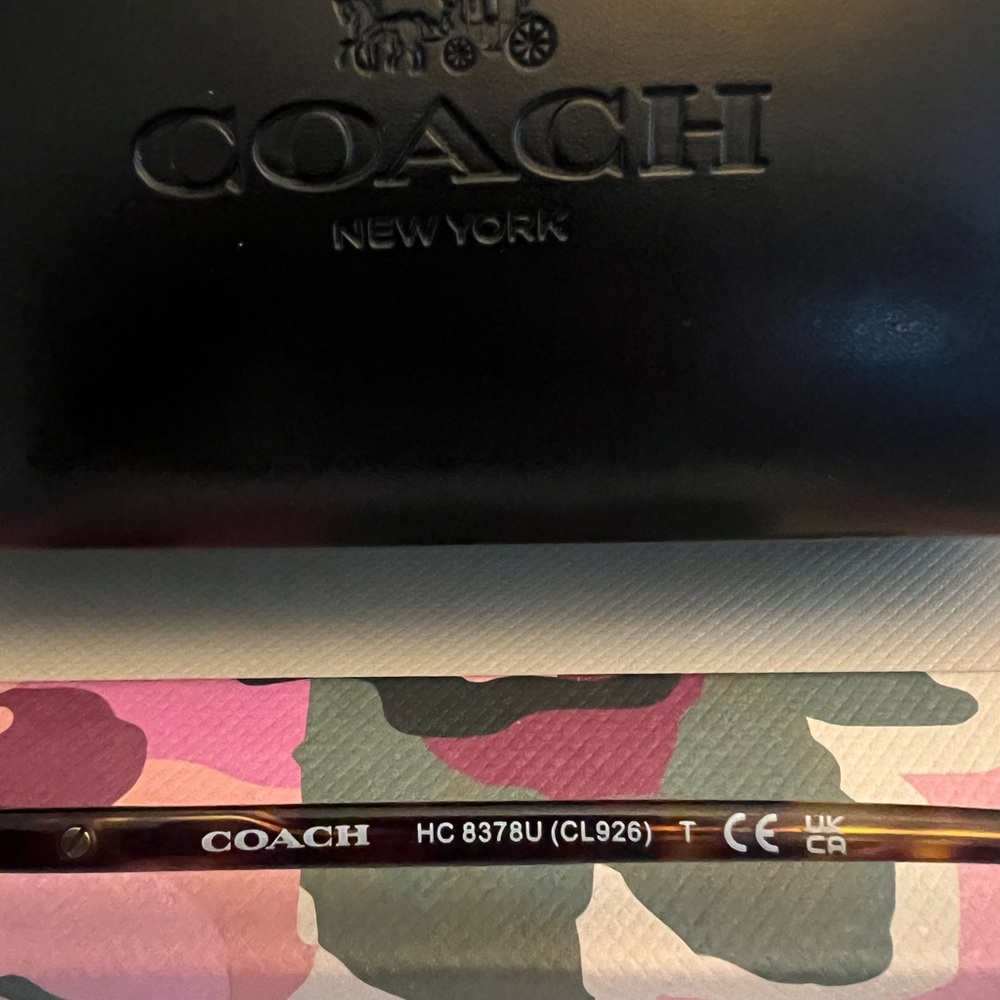 Coach Authentic Tortoise Sunglasses - Picture 5 of 7